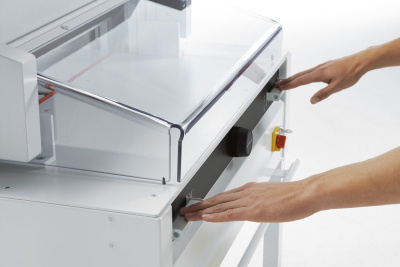 Программируемый резак гильотинного IDEAL 6655